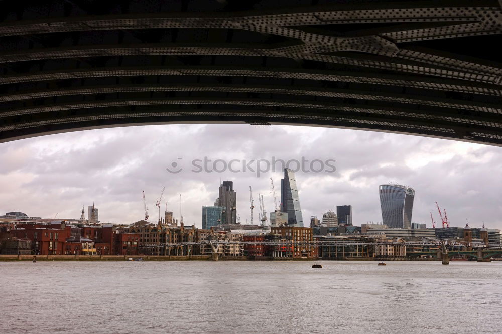 Similar – Foto Bild London bei Regen Wolken