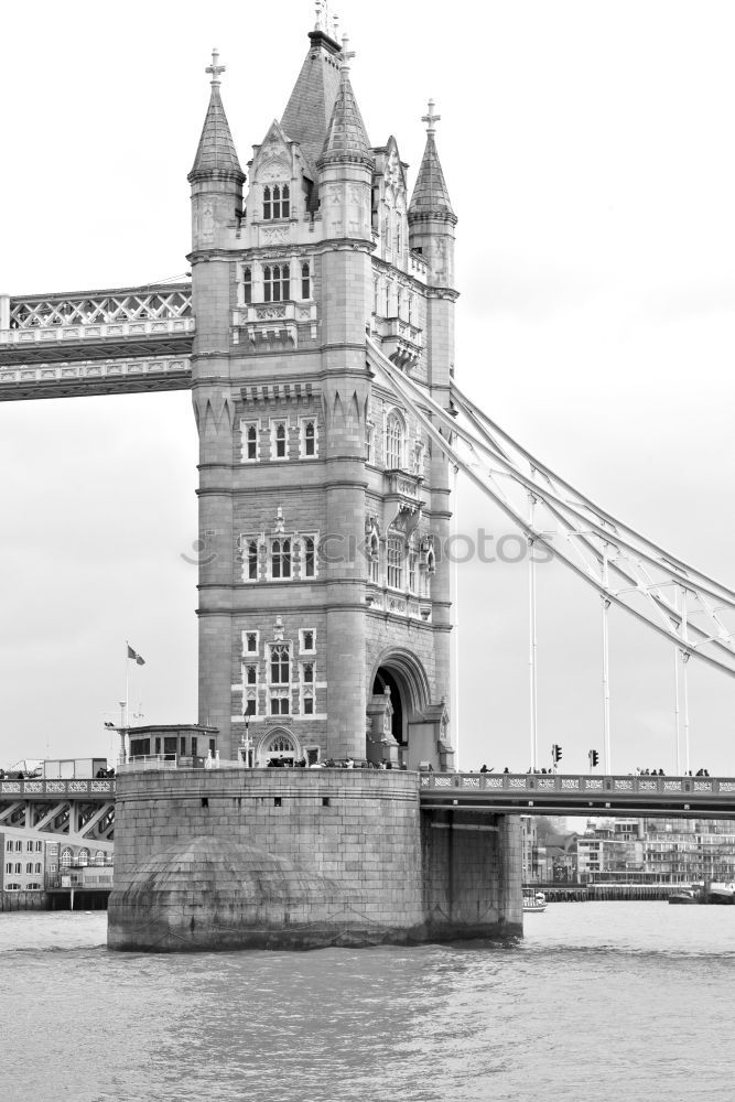 Similar – 2_the_towerbridge