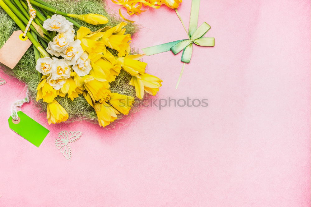 Similar – Beautiful bouquet of flowers. Daffodils with blank label card