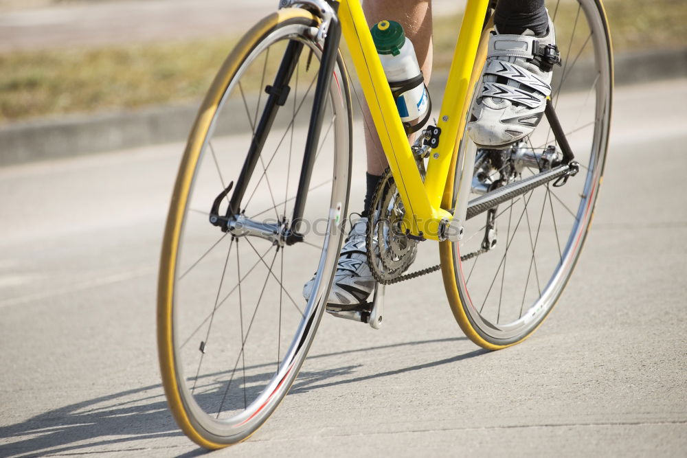 Similar – Fahrradvermietung Rad