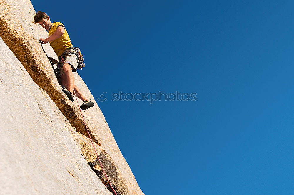 Similar – hoch hinaus Le Parkour