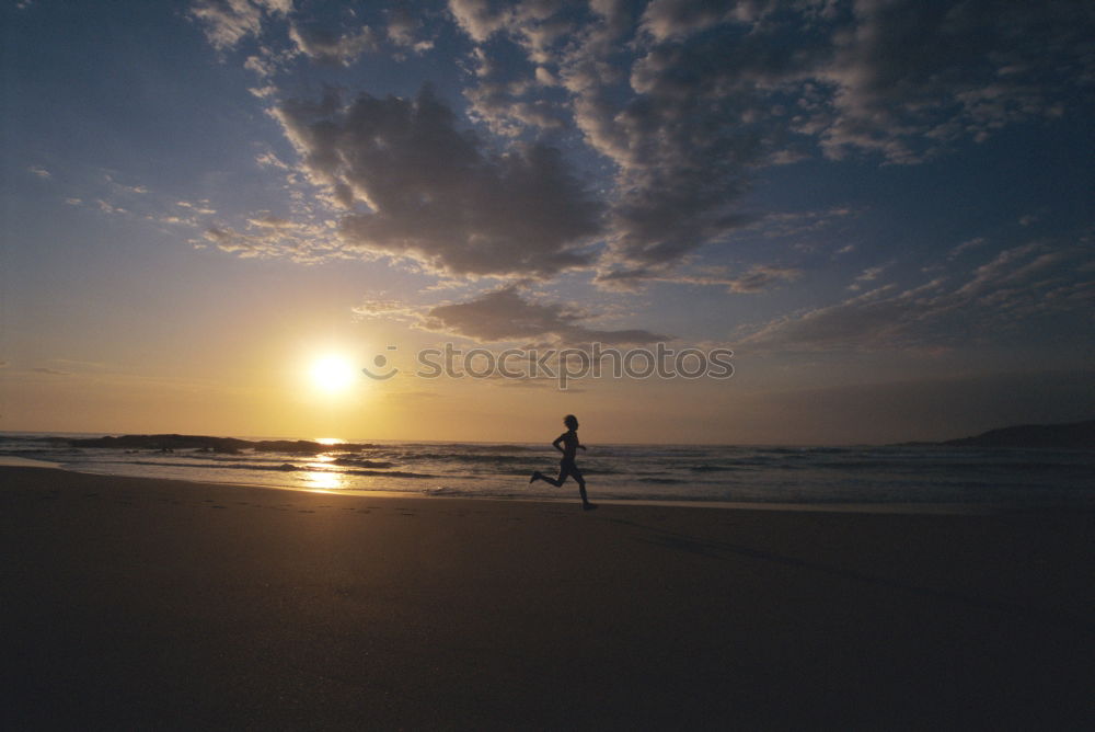 Similar – Foto Bild sea-jump Sonnenstrahlen