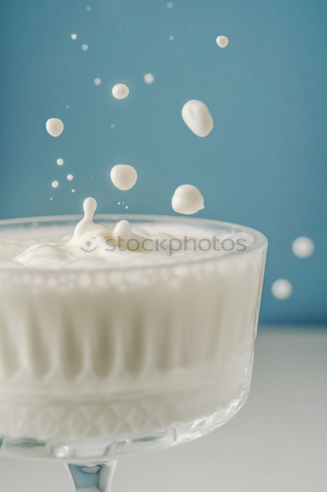 Similar – Foto Bild Microcuasar Milch Glas