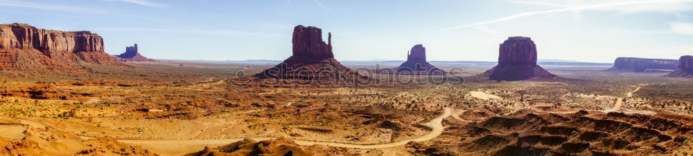 Similar – Monument Valley – 2 Buttes