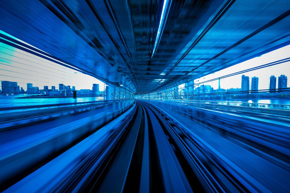 Foto Bild Urbaner Raum Lampe Brücke