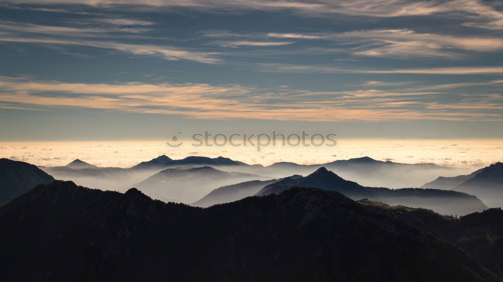 Similar – Holleridudödeldi Nebel