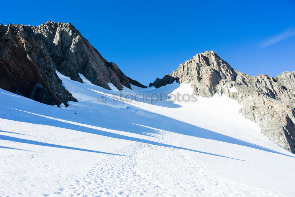 Similar – freeride gipfel