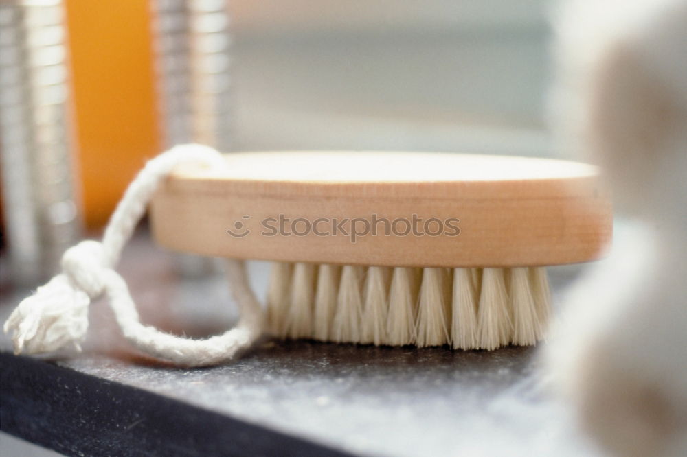 Similar – Foto Bild Bürste Tisch Holz alt