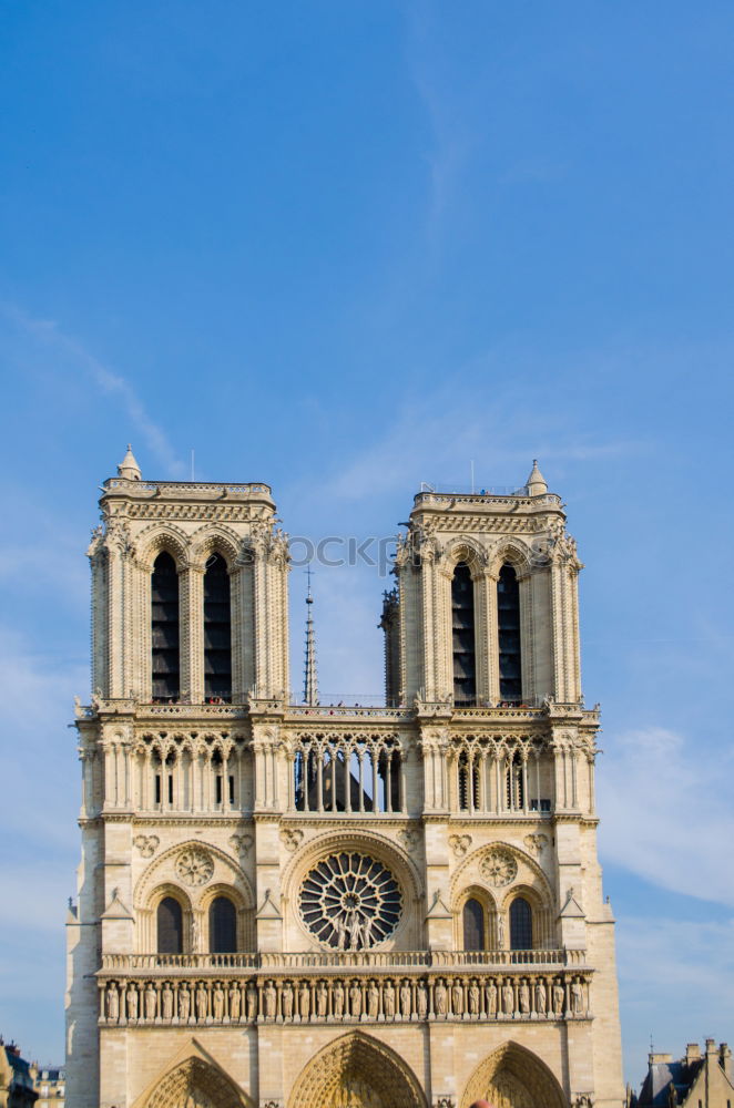 Similar – Notre-Dame de Paris