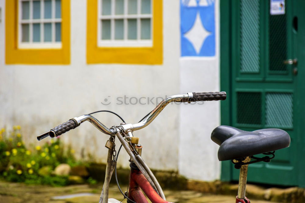 Similar – Foto Bild Nur ganz kurz …
