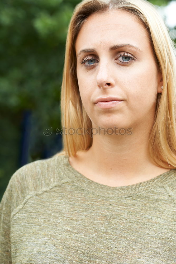 Similar – Foto Bild Reife, hübsche, moderne, schöne, elegante Frau mit tief ausgeschnittenem Dekollete vom Blumenkleid, steht im Urlaub, im Schatten vom Hauseingang und schaut müde, traurig, besorgt, übernächtigt in die Kamera. Die Sonnenbrille, ist auf dem Kopf.