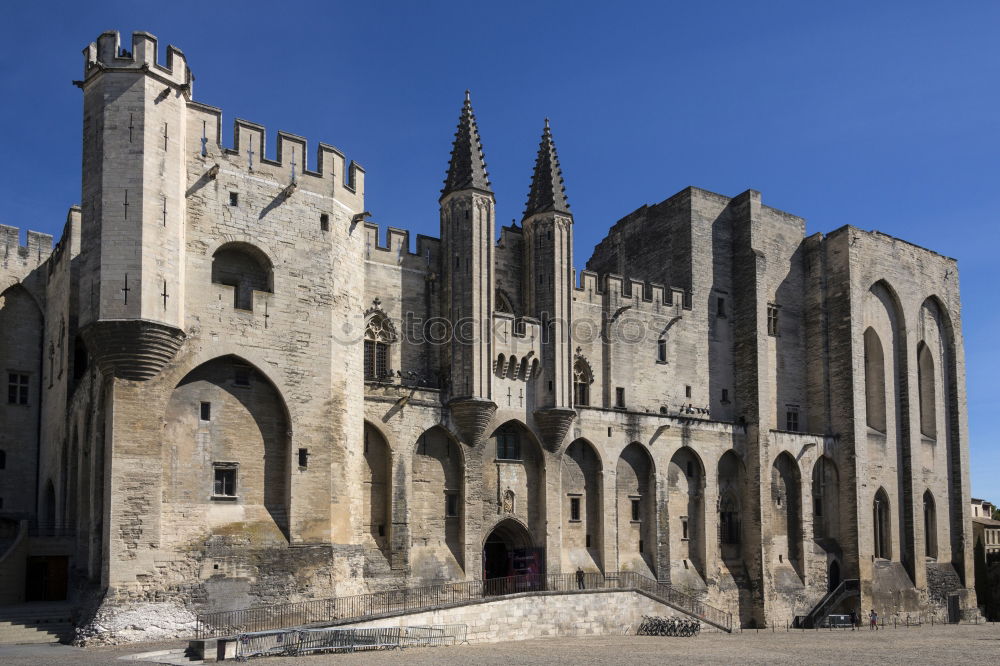 Foto Bild Papstpalast in Avignon