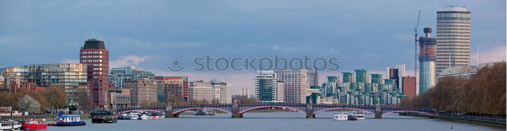 Similar – Medienhafen Panorama