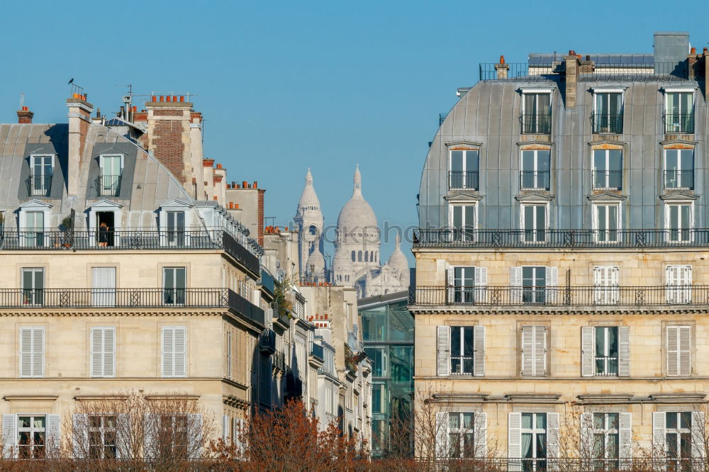 Similar – Foto Bild Boulevard Saint-Michel