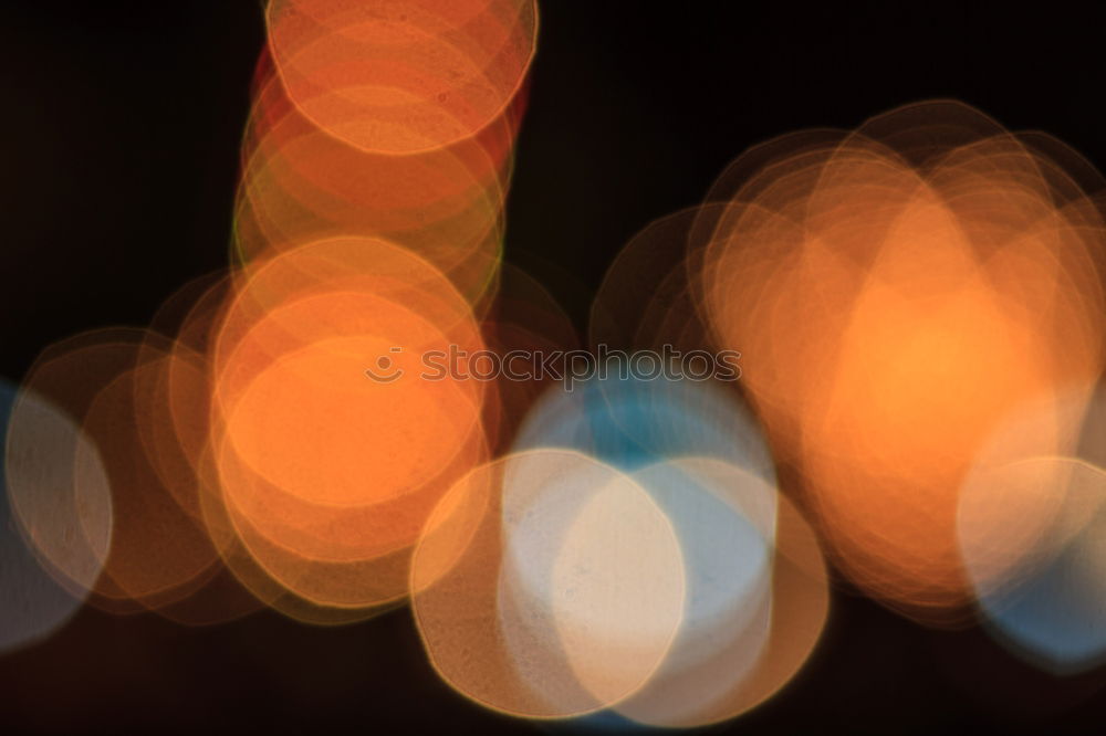 Similar – Weihnachtsbeleuchtung Bokeh Hintergrund. Defokussierter Weihnachtshintergrund