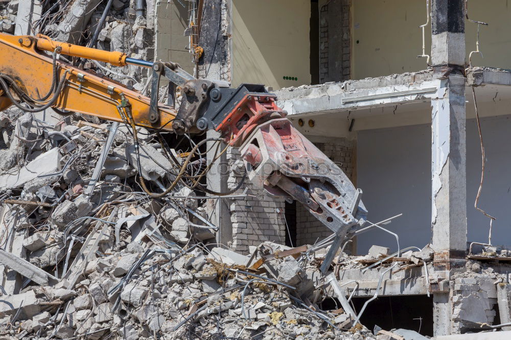 Bagger Bodo ruiniert routiniert