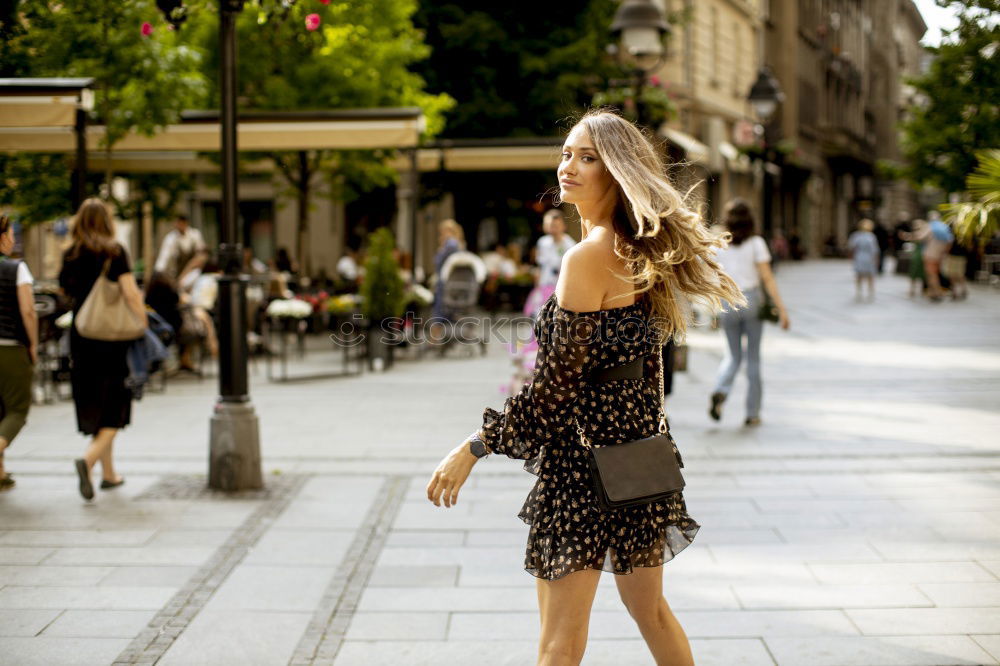 Quiet in the Rue Paris