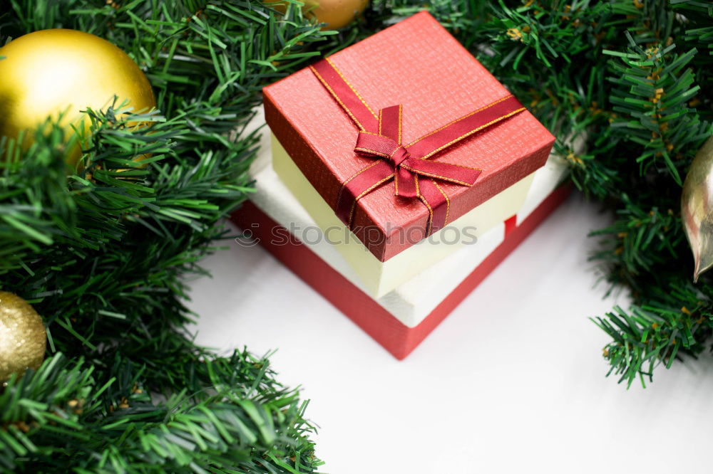 Similar – Foto Bild Papiertüte mit hölzernem Tannenbaum-Anhänger vor dunklem Hintergrund