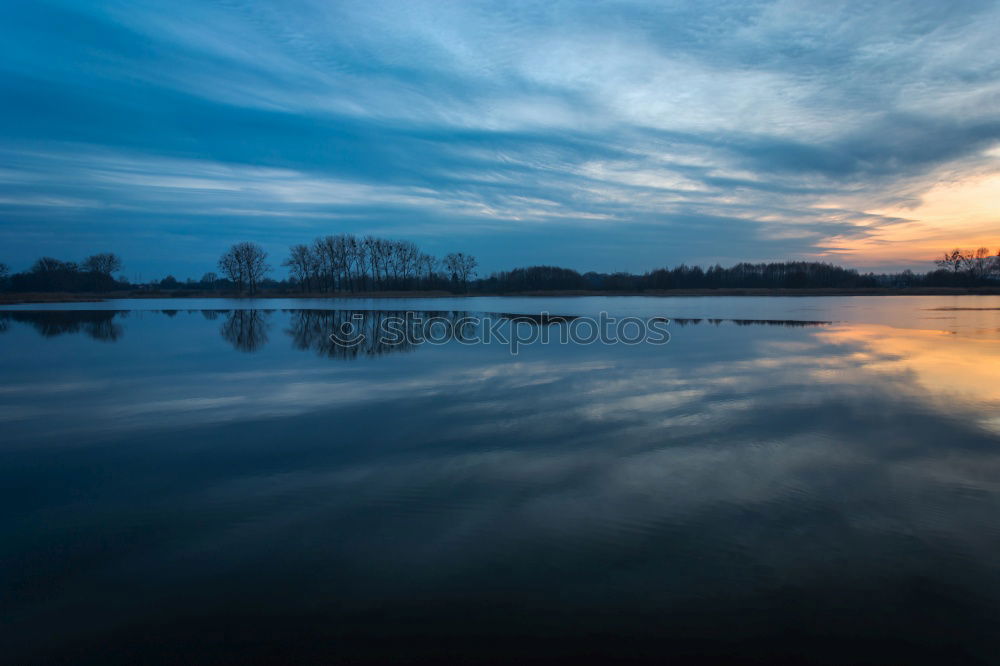 Blue hour at the lake