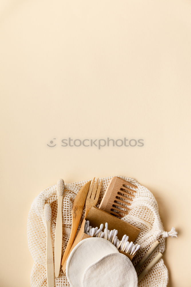 Similar – Foto Bild Bürste Tisch Holz alt