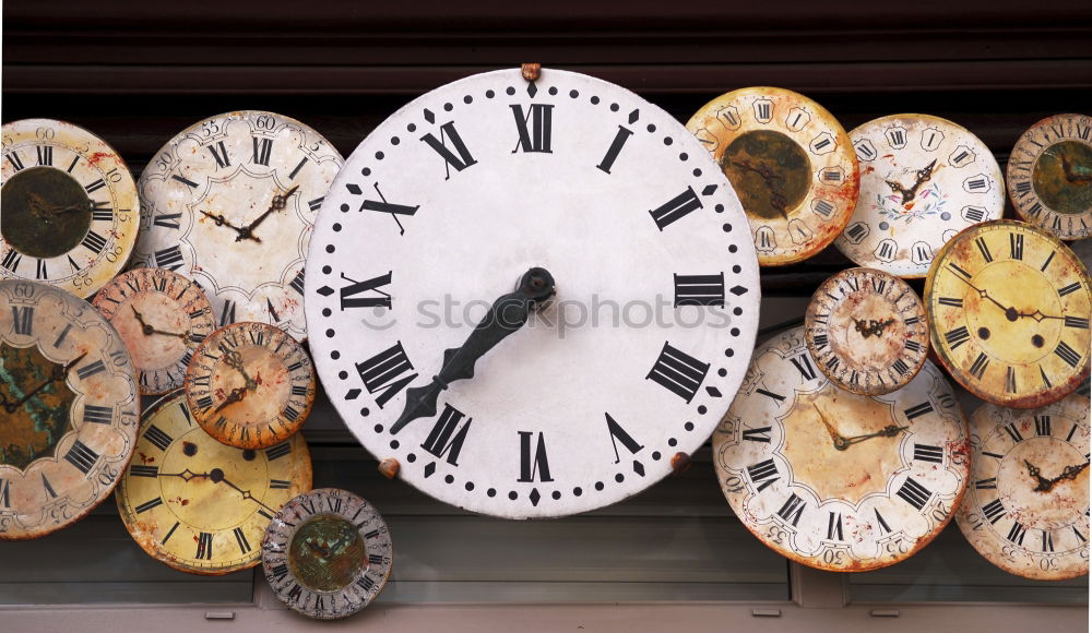 Similar – Foto Bild Uhr Taschenuhr Handwerk