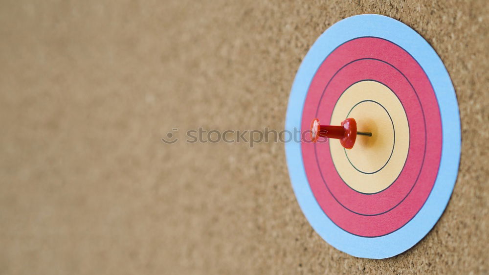 my target Aim Target