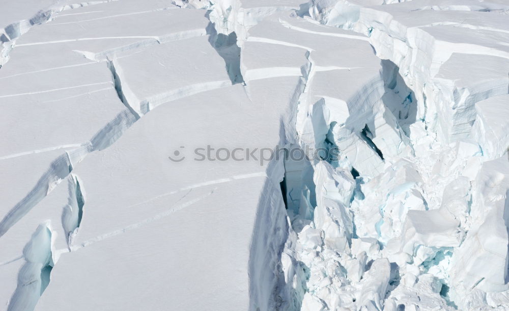 Wall of glacier in sea