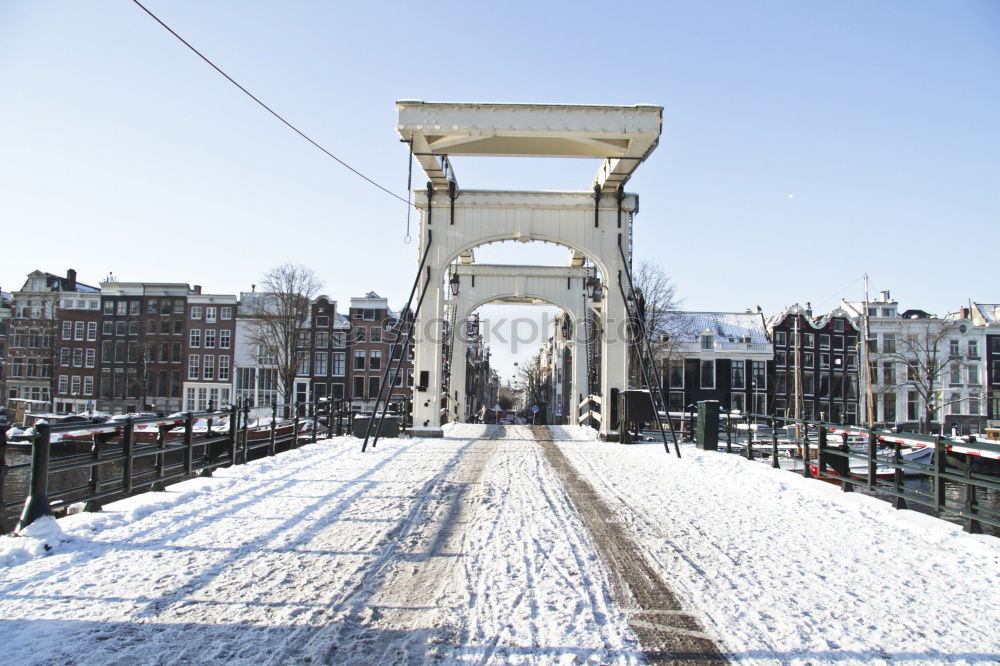 Similar – Foto Bild Verkehr auf der Wasserstraße