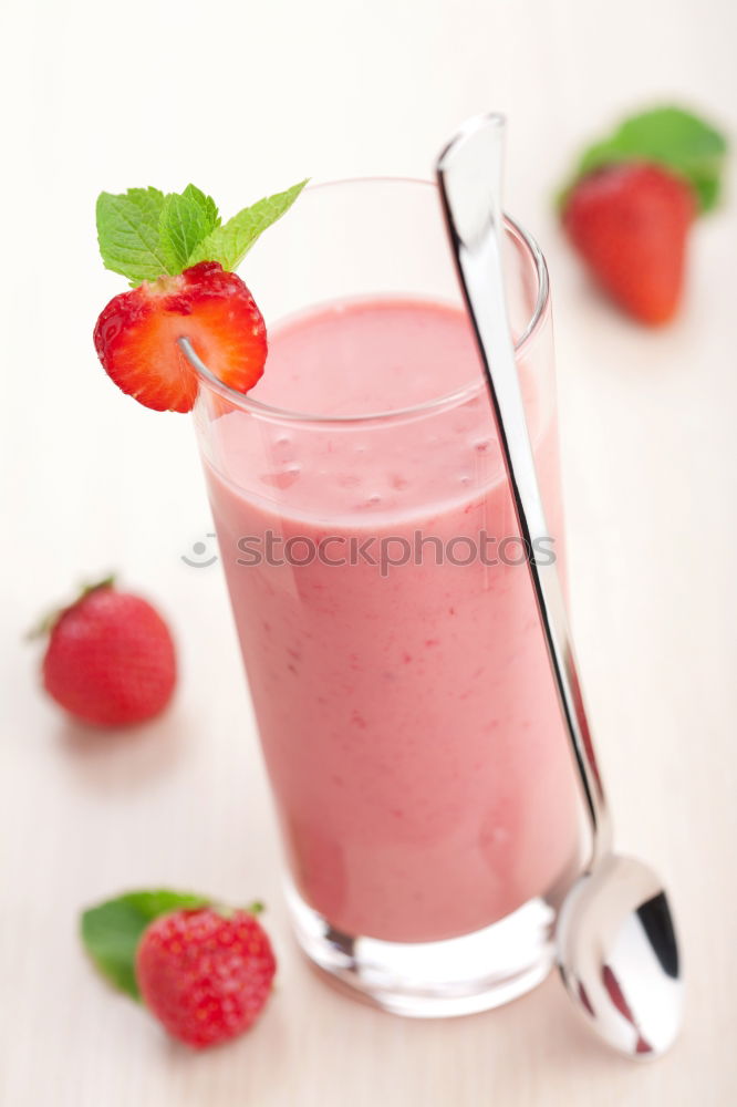 Similar – “A strawberry shake, please.”