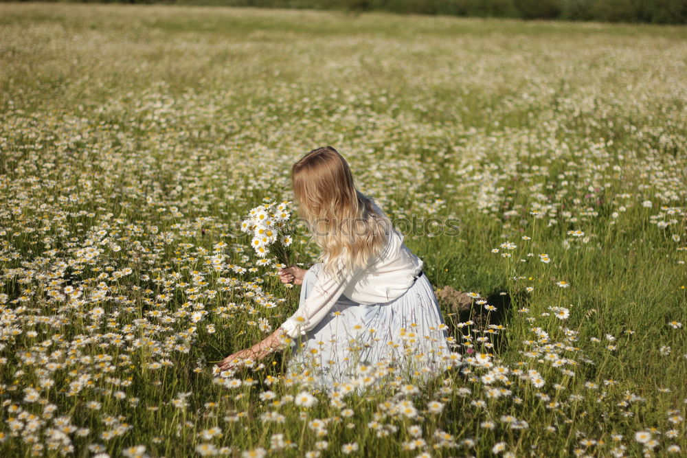 in nature Girl Dress Field