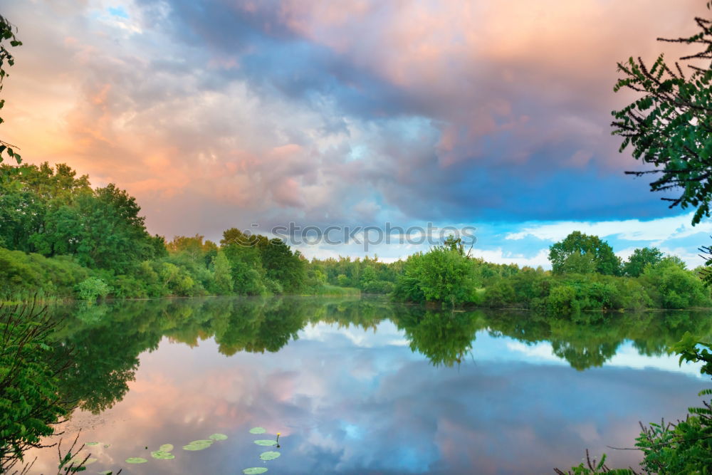 Similar – Foto Bild Ein Modellsegelboot segelt an einem Sommertag auf einem Weiher