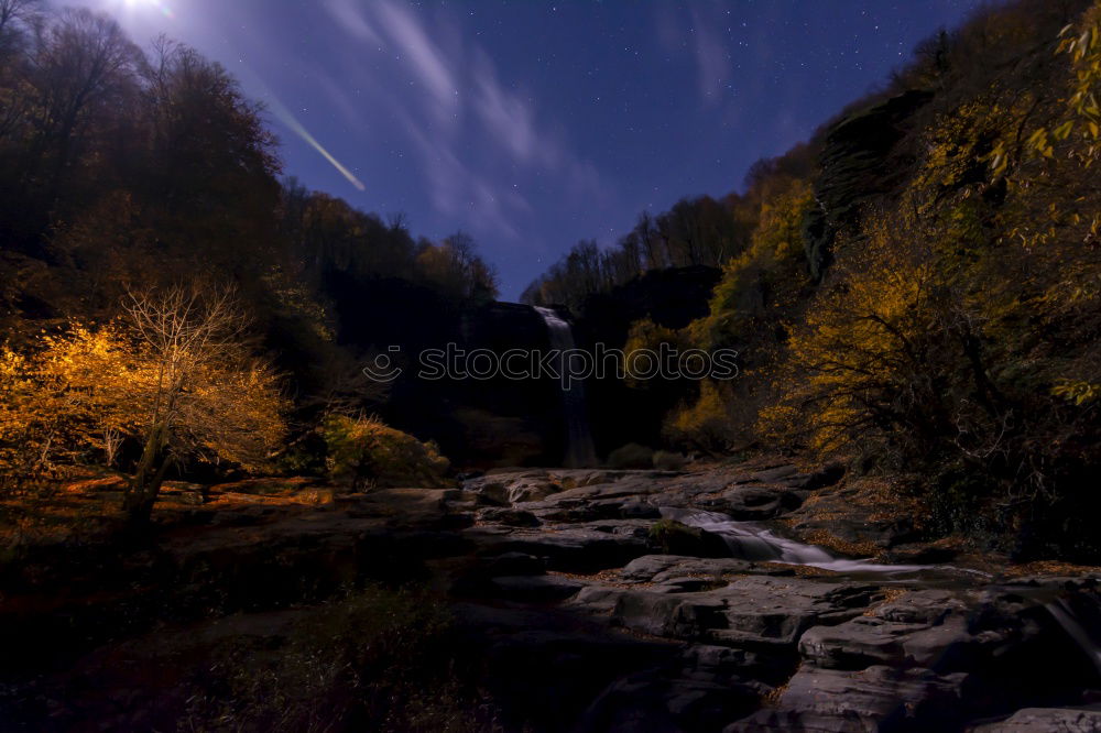 Similar – Sicht auf den Wasserfall