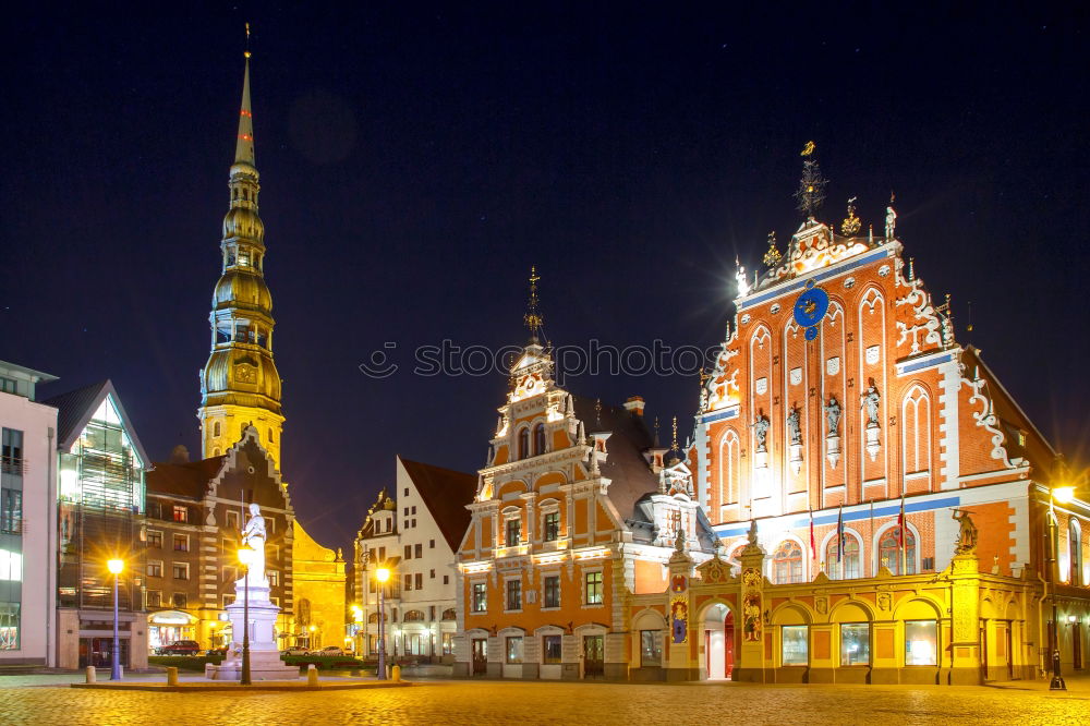 Similar – Foto Bild Nachts(ch)icht Dresden