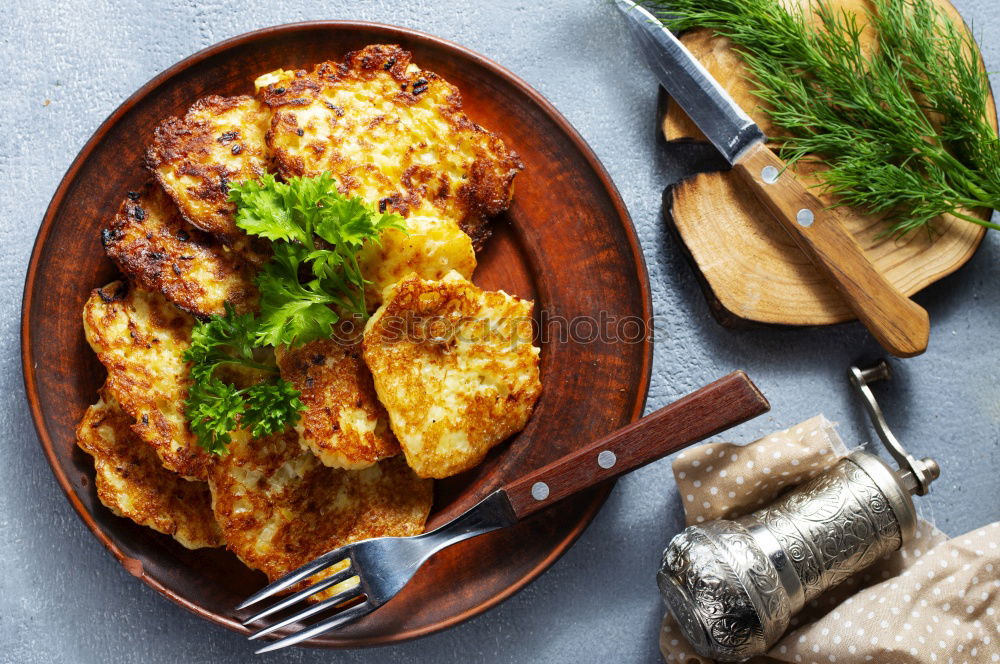 Similar – Pfanne mit gebratenem Hähnchen