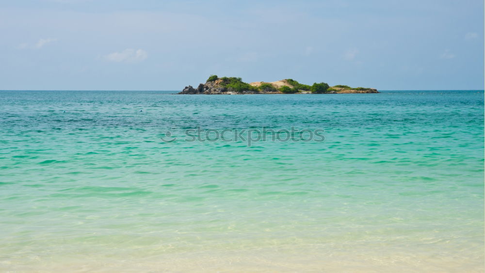 Similar – Foto Bild Seychellen Bucht Strand