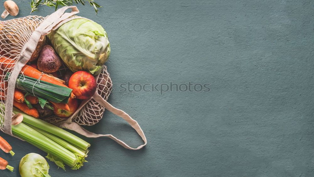 Organic vegetables in environmentally friendly net bag