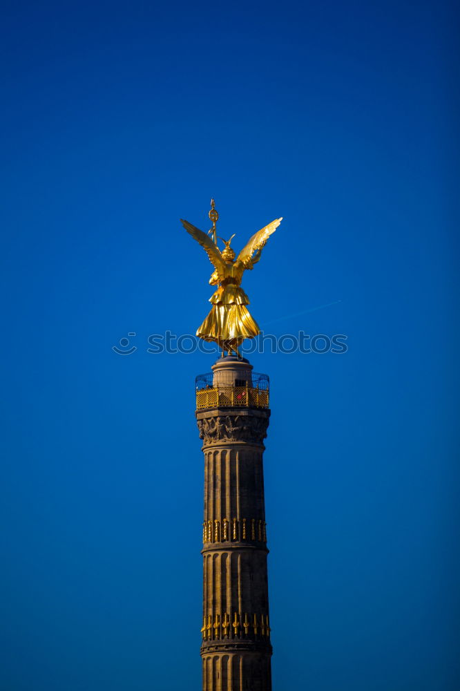 Victoria Victory column