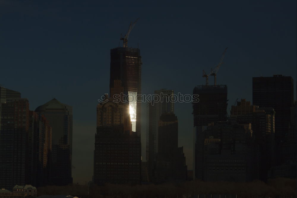 Toronto’s skyline at night