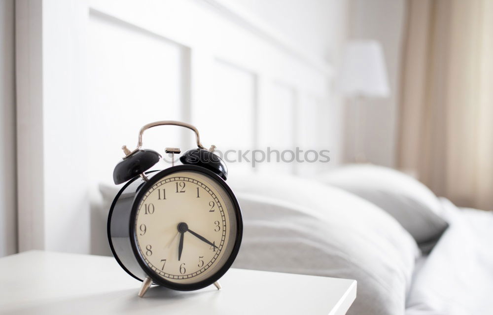 Similar – Wecker um 7 Uhr morgens im Schlafzimmer, Aufwachkonzept