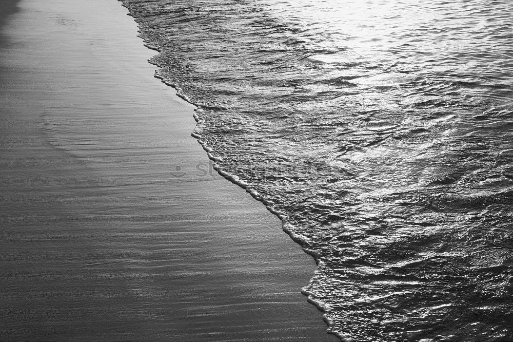 Similar – Foto Bild Nach dem Surfen