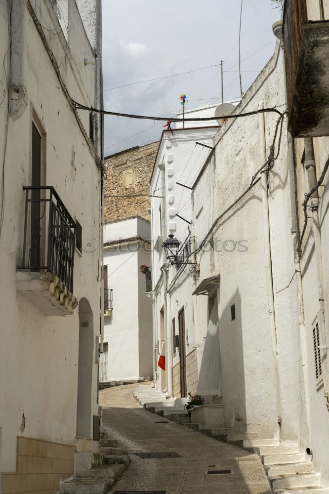 alley impression Ibiza