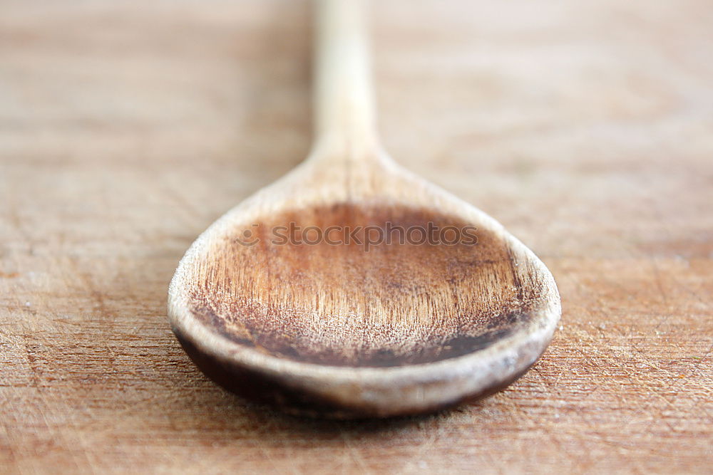 Green matcha tea powder and bamboo whisk