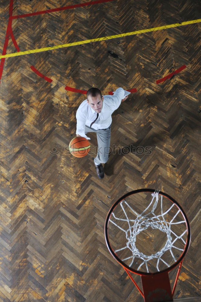 Similar – Dieses hinreißende Model weiß, wie man dunkt. Basketball ist nichts im Vergleich zu ihrem Sprung, ihrem Latexkleid und ihren herrlichen langen Beinen. So macht man das bei osteuropäischen Sportveranstaltungen. Tu es einfach!